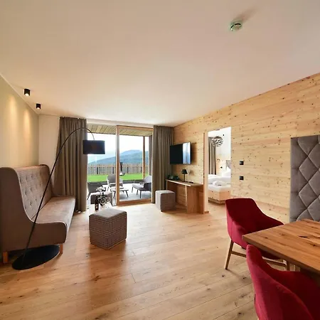 Tratterhof Mountain Sky 4* Maranza