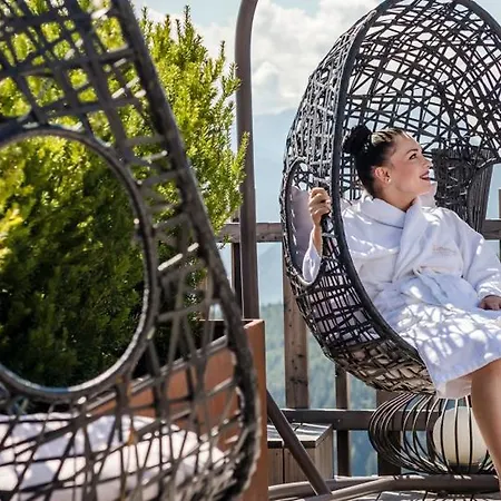 Tratterhof Mountain Sky Hotel 4*