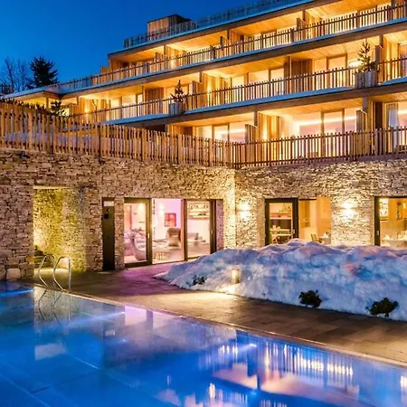 Hotel Tratterhof Mountain Sky 4*